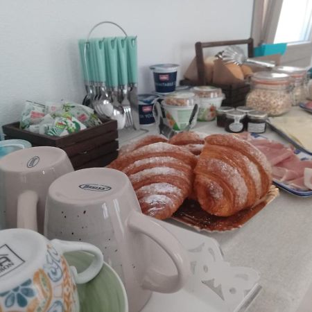 אורוסיי B&B Luchia מראה חיצוני תמונה