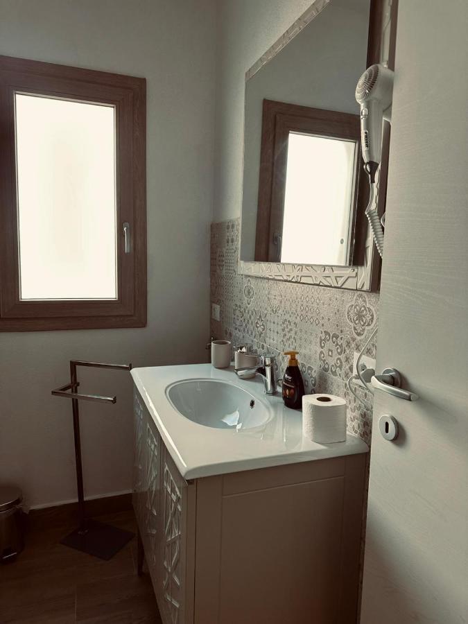 אורוסיי B&B Luchia מראה חיצוני תמונה