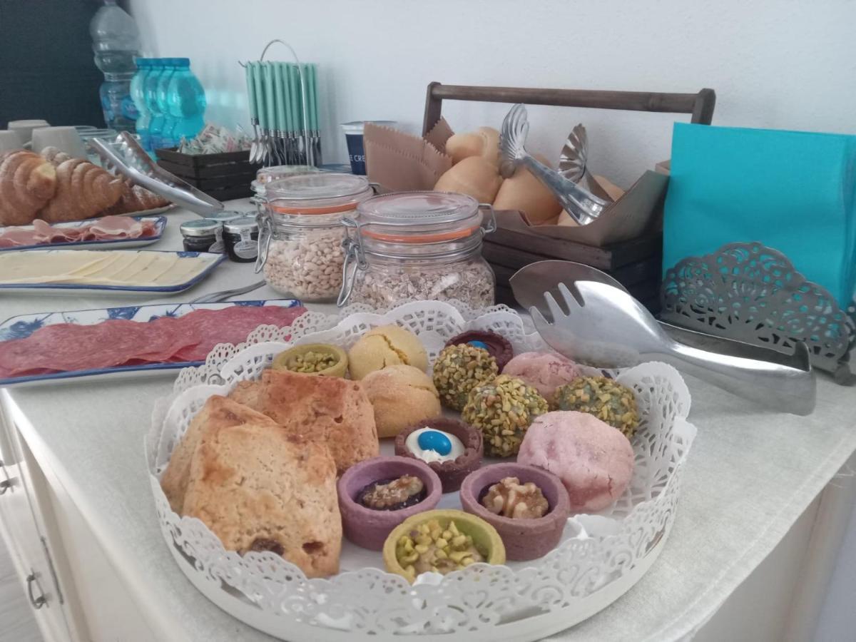 אורוסיי B&B Luchia מראה חיצוני תמונה