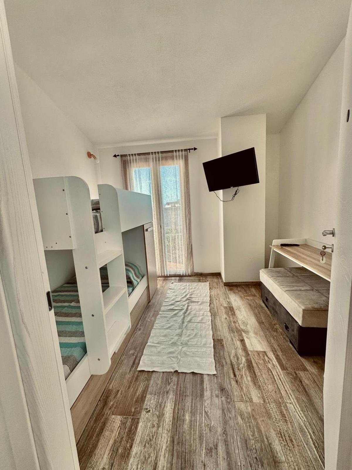 אורוסיי B&B Luchia מראה חיצוני תמונה